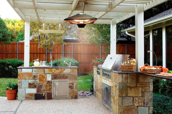 Westinghouse 5100-BTU 110-Volt Black Stainless Steel Electric Patio Heater