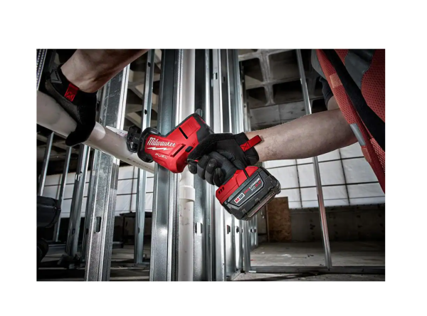 2719-21 M18 FUEL 18V Lithium-Ion Brushless Cordless HACKZALL Reciprocating Saw Kit W/(1) 5.0Ah Batteries, Charger   Tool Bag